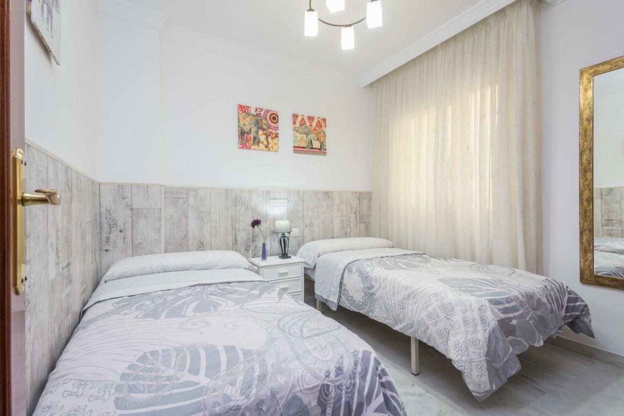 Apartamento Alaska 800 m de la Playa Parking Privado Málaga Exterior foto